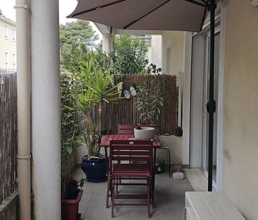 Location Appartement 2 pièces 42m² ROQUEFORT 13830 - Photo 5