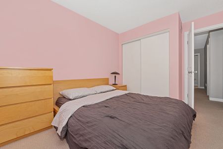 For Lease - 503 Knotridge Street, Orleans - Convent Glen and Area, Ontario - Photo 3