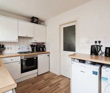 Bridge Court, Hucknall, Property for rent - Photo 2