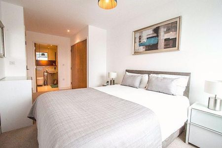 2 bedroom apartment to rent - Photo 4