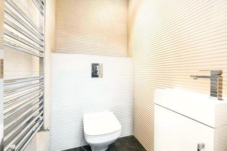 Edeleny Close, East Finchley, London - Photo 5