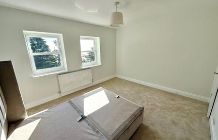 3 bedroom apartment to rent - Photo 3