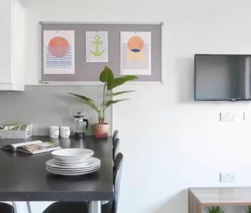 Premium En-suite - Photo 6