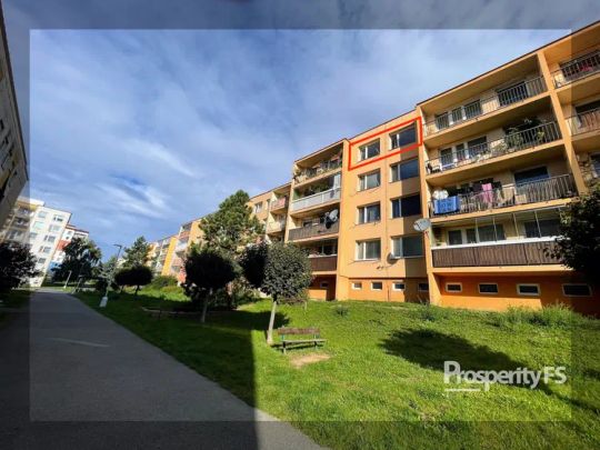 Pronájem 1+1 po kompletní rekonstrukci, 32 m - Фото 1