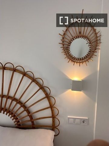 madrid, Community of Madrid 28019 - Photo 3