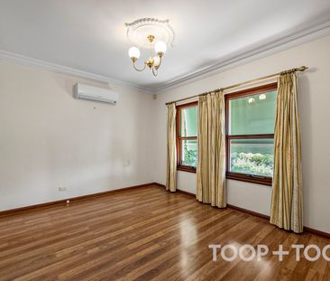 THREE BEDROOM FAMILY HAVEN - Photo 2