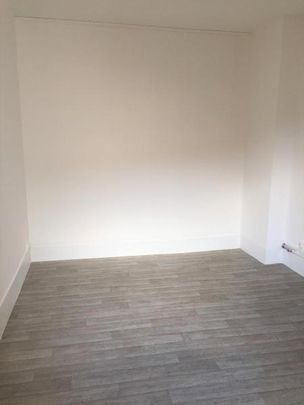 Location Appartement 3 pièces 67m² ST CHAMOND 42400 - Photo 1