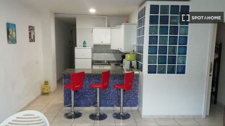 2 room luxury Apartment for rent in Candelaria, Canary Islands - Photo 5