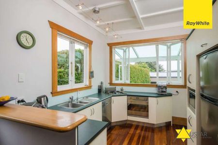 47 Namata Road, Onehunga - Photo 2