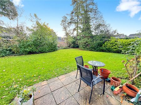 2 bedroom apartment to rent Dingle Lane, Solihull, West Midlands, B91 - Photo 5