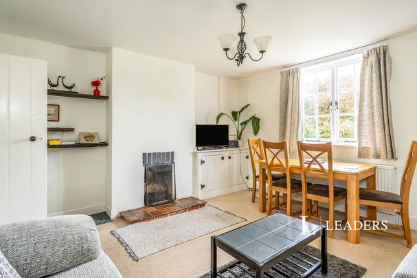 2 bedroom detached house to rent - Photo 1