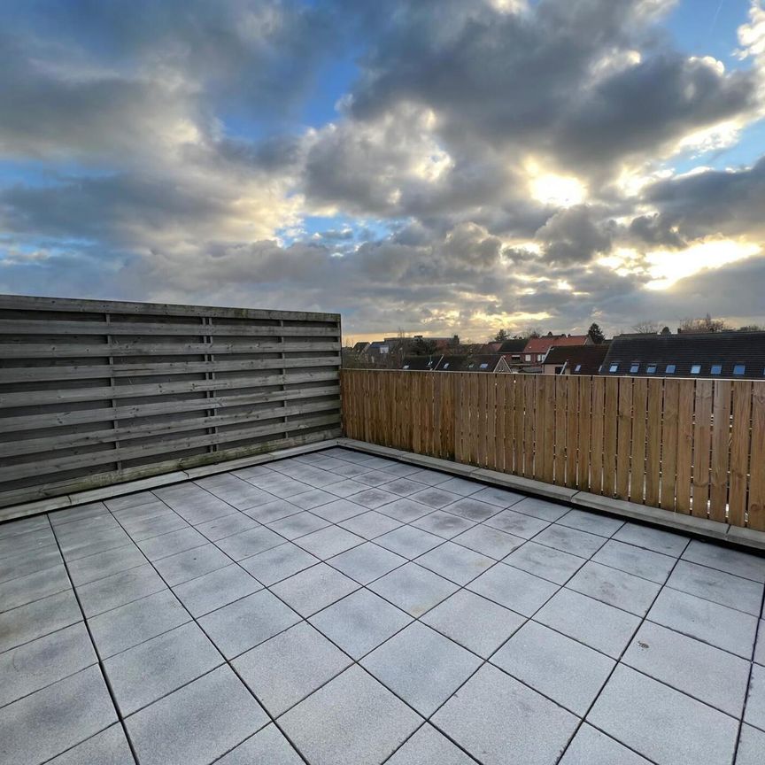 Gezellig appartement met groot zuid terras - Photo 1