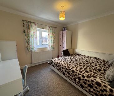 3 bedroom bungalow to rent - Photo 3