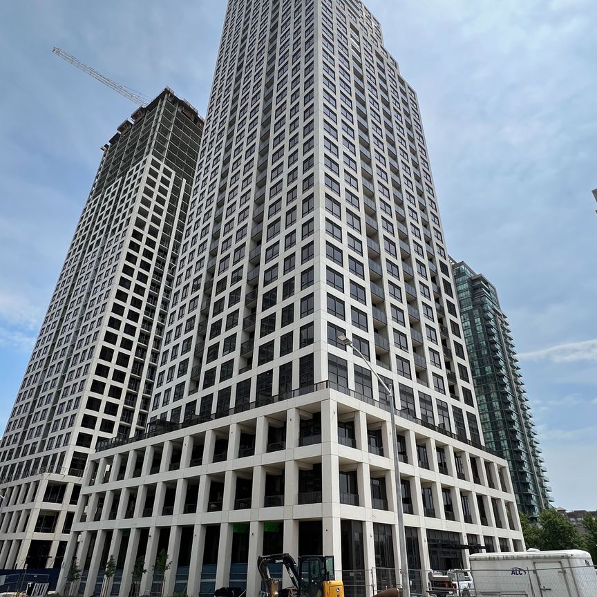 For Lease - 36 Elm Drive Unit# 2910, Mississauga, Ontario - Photo 1