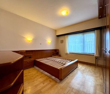 Vrijstaande woning met 3 slaapkamers en prachtige tuin - Foto 1
