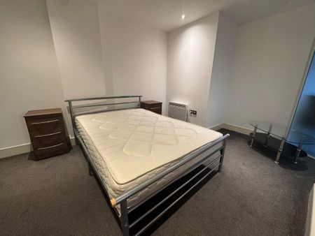 2 bedroom flat to rent - Photo 3