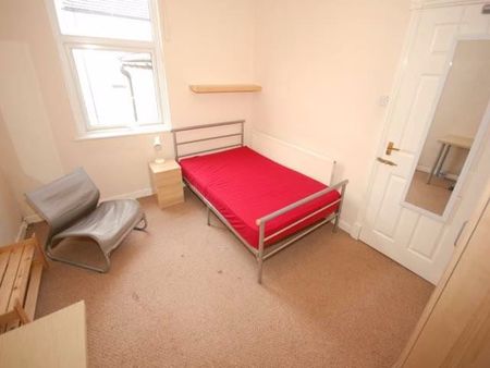 Holland Street, Fairfield. - Photo 4