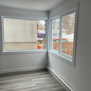 Grand 4 1/2 à Louer Bois-des-filion - Photo 3