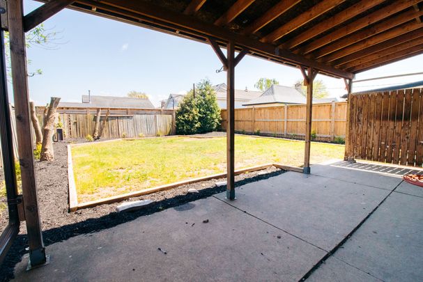 Spacious 3 Bedroom House in St. Catharines - Photo 1