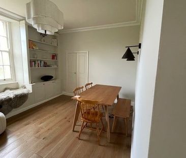 2 Bed Flat, Gloucester Row, BS8 - Photo 3