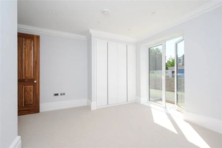 5 bedroom house in Richmond - Photo 3