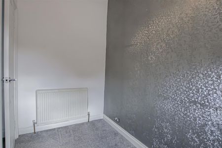 Wordsworth Street, Burnley - Photo 5