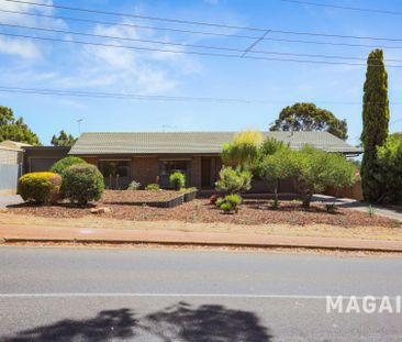 Perfect Family Home - Photo 5