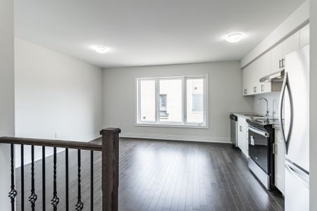 For Lease - 3 Wild Rose Gardens Unit# UPPER, Toronto, Ontario - Photo 4