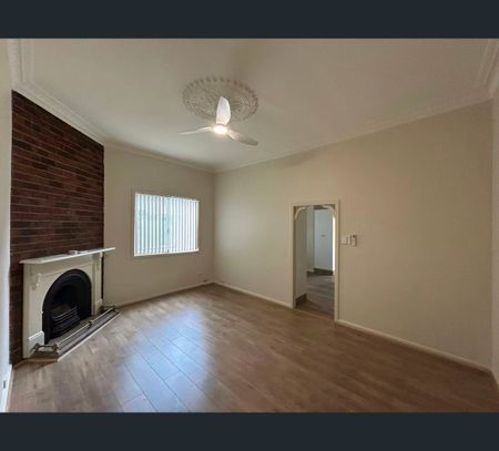 74 Eleanor Street, Rosehill, NSW 2142 - Photo 5