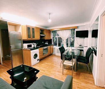 Room in a Shared Flat, Park Westreet, W2 - Photo 2