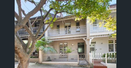 PERFECTLY PADDINGTON - Photo 3