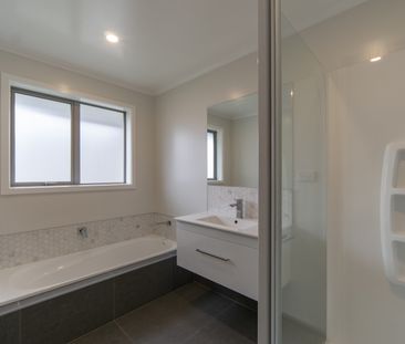 Family Home in Flagstaff - Photo 5