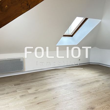 A LOUER Studio 50000 Saint-Lô CENTRE VILLE 10.20 m² - Photo 3