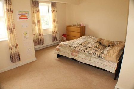 Woodcroft Close, London, SE9 - Photo 5