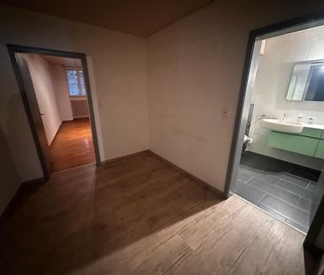 Spacious 4.5-room apartment with a view of the Château Porrentruy - Photo 1
