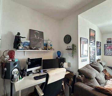 CORDULA IMMOBILIEN im beliebten Dachgeschoß wohnen - keine WG gewün... - Foto 1