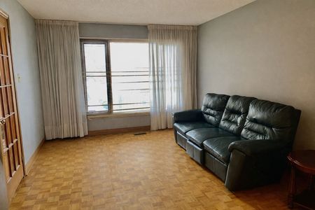 For Lease - 130 Jackman Crescent, Vaughan, Ontario - Photo 3