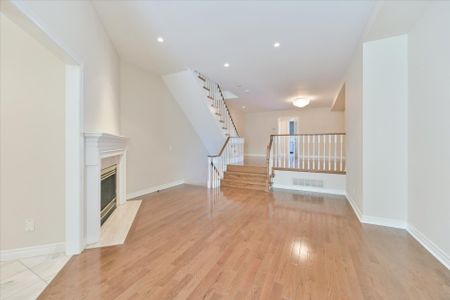For Lease - 3036 Bayview Avenue Unit# I, Toronto, Ontario - Photo 3