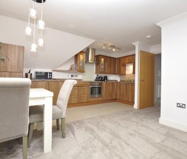 2 bedroom flat to rent - Photo 4