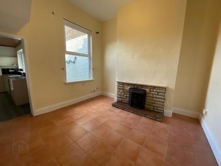 25 Woodvale Road, Belfast, BT13 3BN - Photo 2