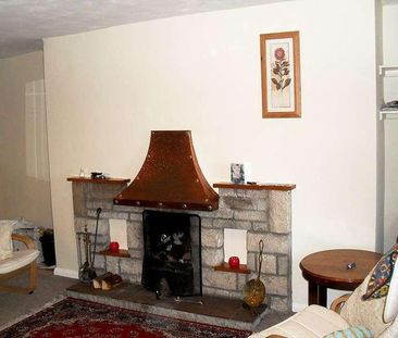 Ty Uchaf, Clynnogfawr, Caernarfon, LL54 - Photo 3