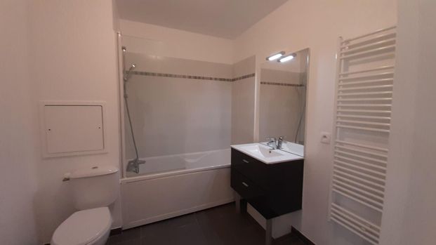 location Appartement T1 DE 34.3m² À ASNIERES - Photo 1