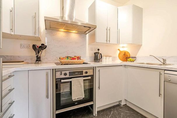 2 bedroom apartment to rent - Photo 1