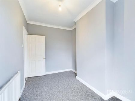 2 Bedroom Terraced House - Photo 5