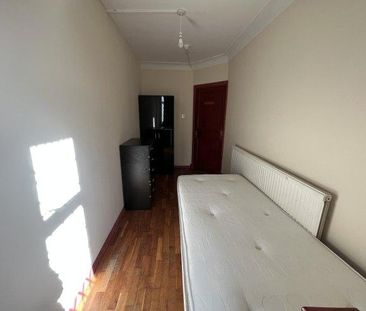 7 bedroom flat to rent - Photo 5