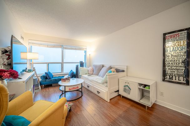 For Lease - 36 Lee Centre Drive Unit# 3002, Toronto, Ontario - Photo 1