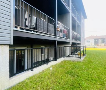 Appartement à louer - Farnham - Photo 3