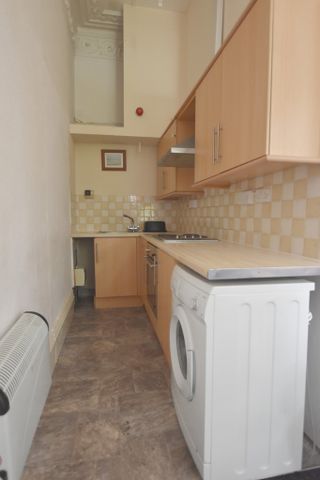 1 Bedroom Flat - Photo 5