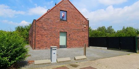 Eengezinswoning te huur in Oostkamp voor € 1.200 met 4 slaapkamers - Foto 5