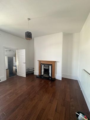 4 bedroom apartment to rent - Photo 1